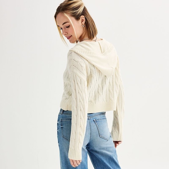 Juniors' SO Shrunken Zip-Up Cable Hoodie in Cream Eggnog Women’s Size S - Picture 2 of 9